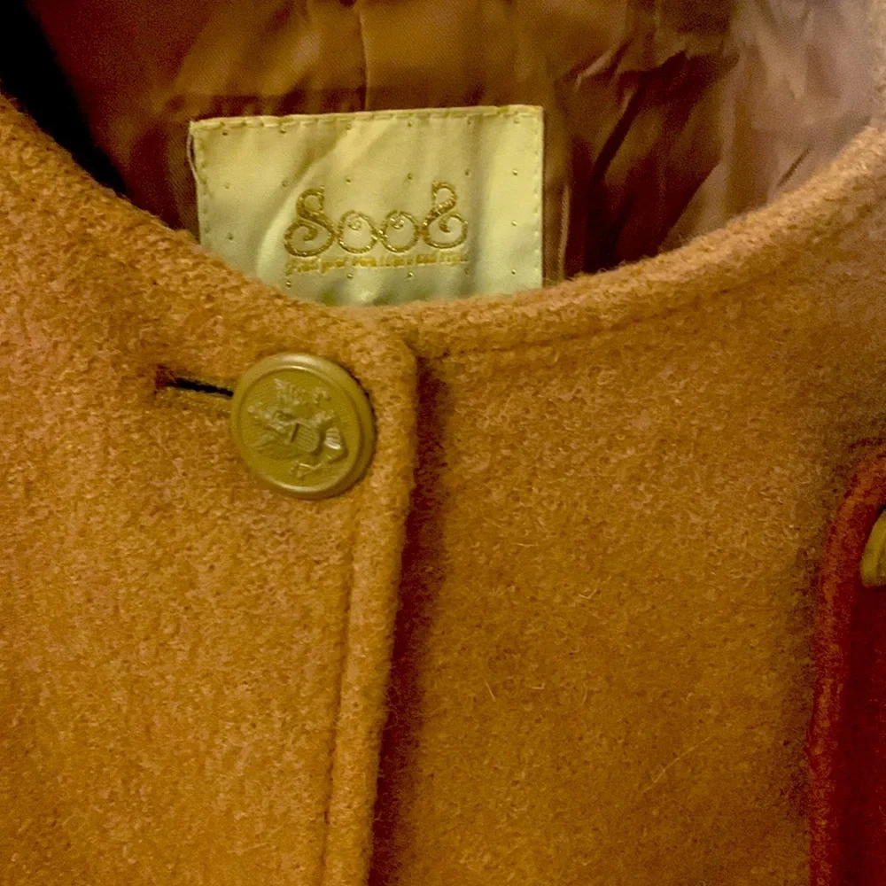 Artisanal designer poncho pure Wool jacket bought from boutique in New York. - Picture 4 of 5